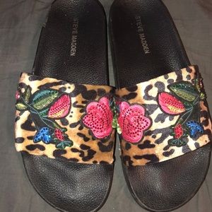 Cheetah Sandals w/ Flowers